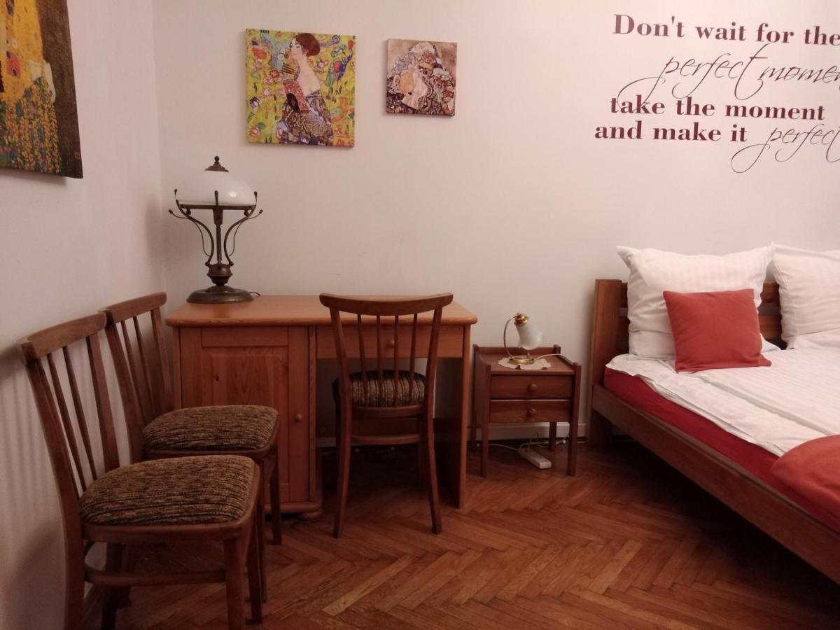 Apartament W Krakowie ภายนอก รูปภาพ
